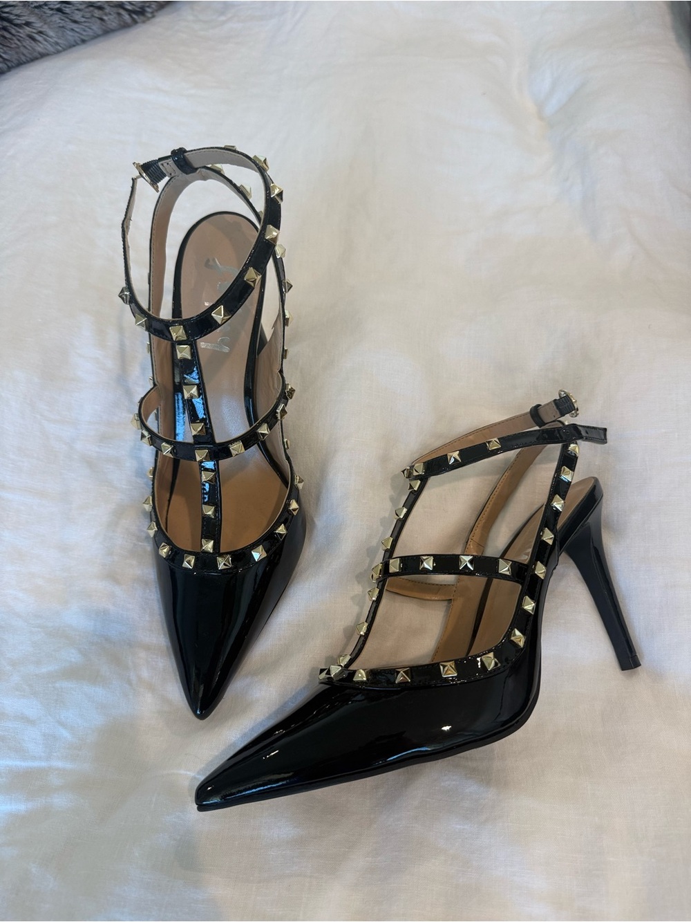 Black rock stud Patent Leather Pointed-Toe Heels - Women's